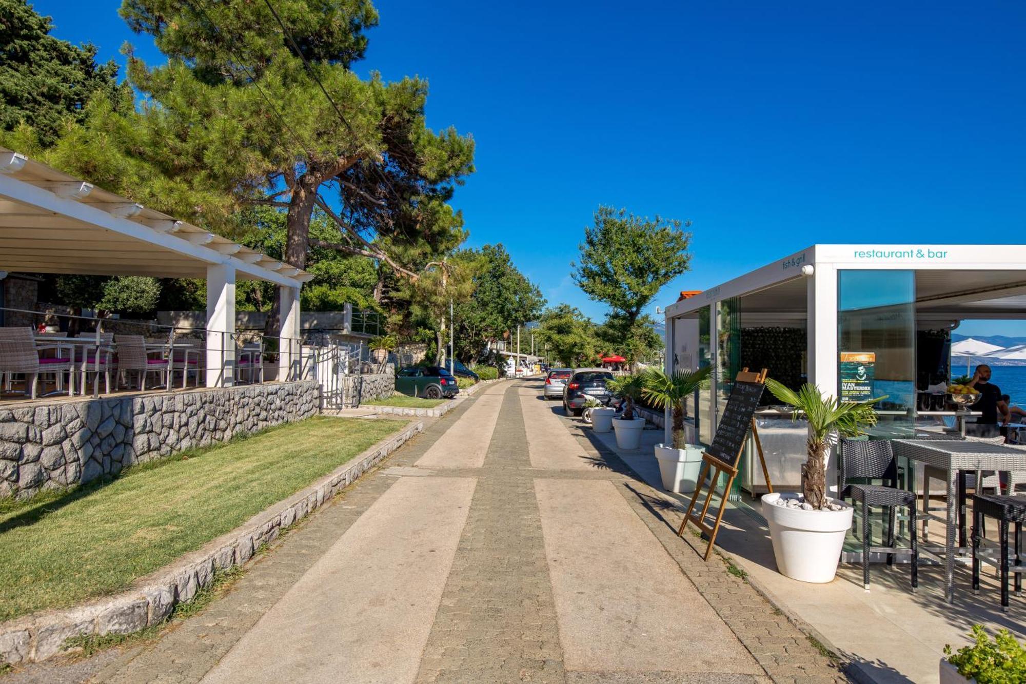 Rocky Beach Rooms Novi Vinodolski Dış mekan fotoğraf
